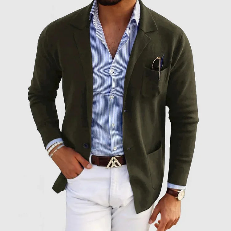 Men's textured blazer with notched lapels, long sleeves and front pockets