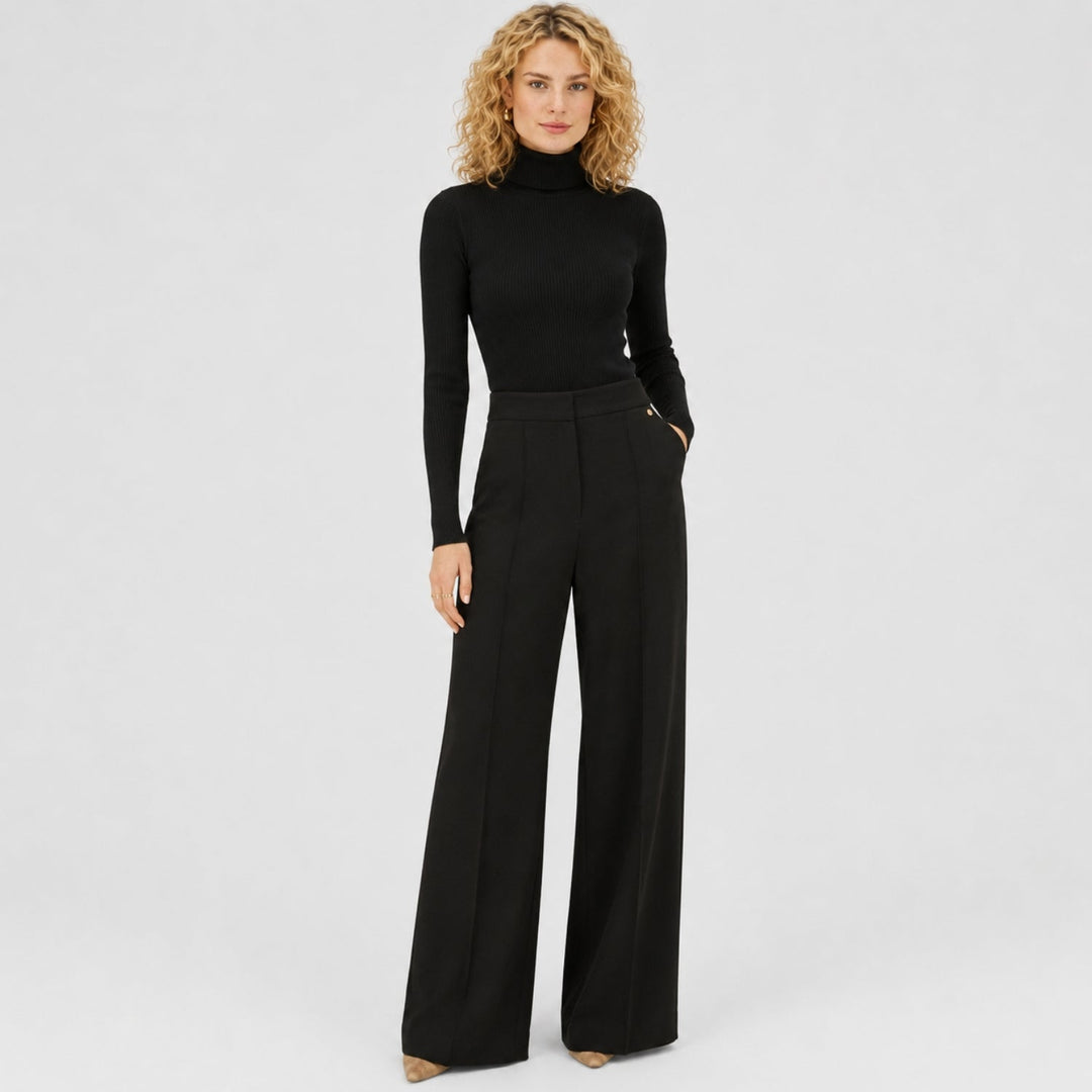 Women's ribbed turtleneck sweater with long sleeves