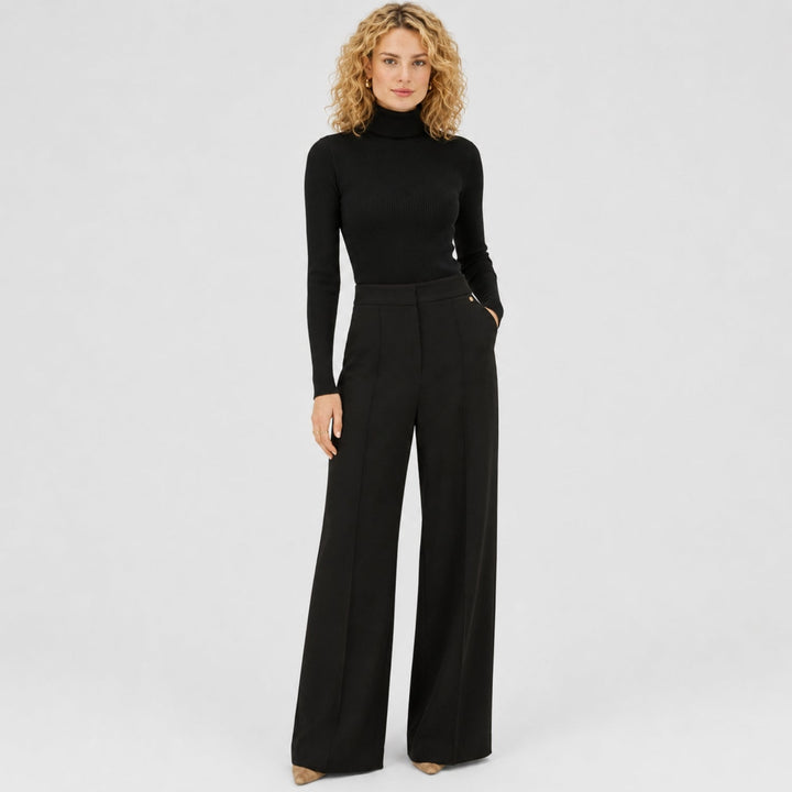 Women's ribbed turtleneck sweater with long sleeves