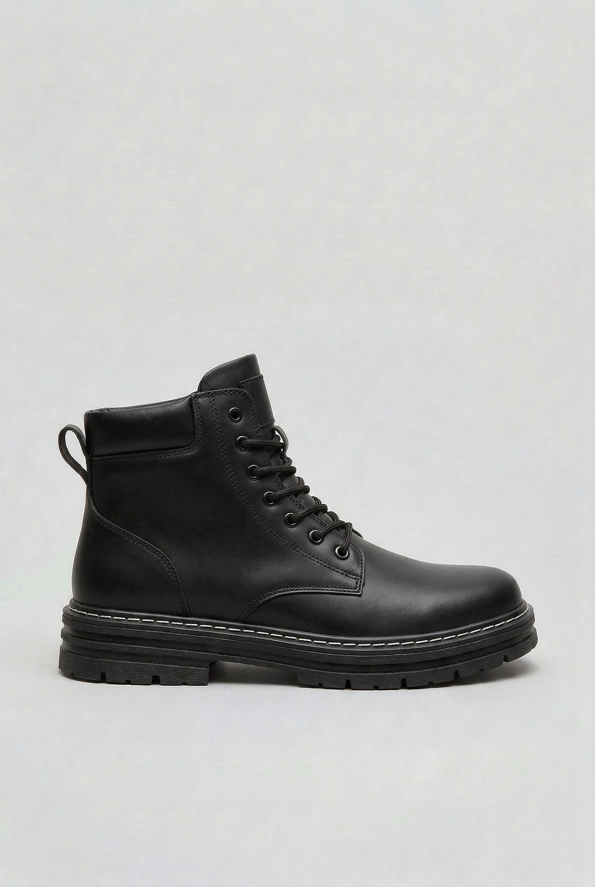 Men's lace-up ankle boot with chunky lug sole, round toe and rear pull tab
