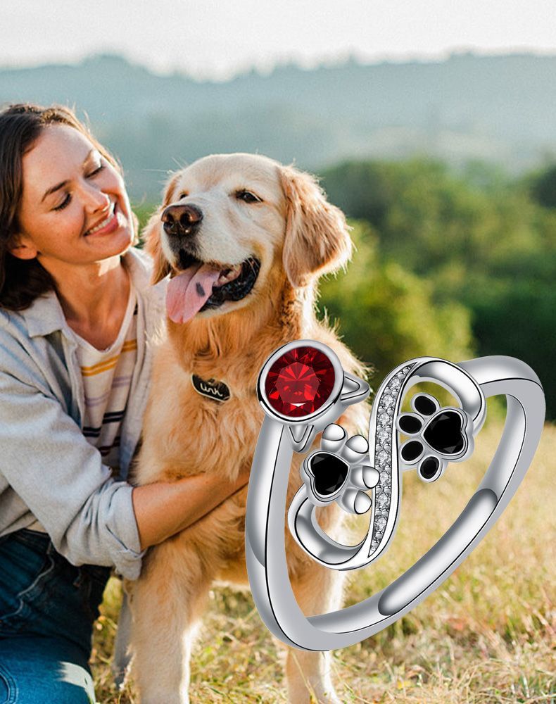 Brielle Paw Print Ring 2