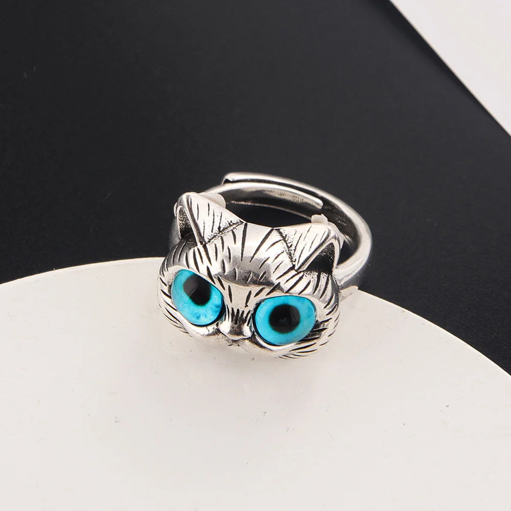 Brielle Vintage Cat Ring 3