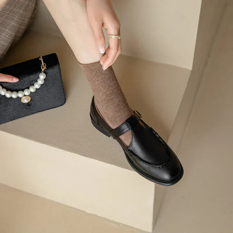 Briony Retro Everyday Shoes 1