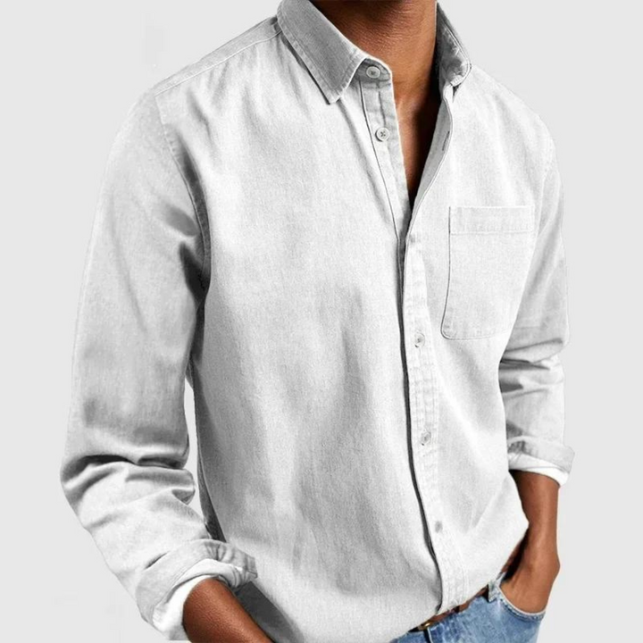 Men's classic long sleeve button shirt with collar and chest pocket