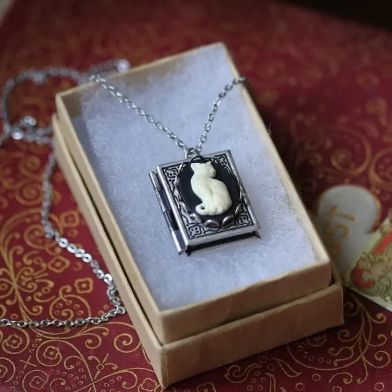 Cassandra Vintage Cat Pendant Necklace 1