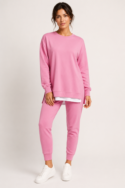 Women's crew-neck sweatshirt and jogger set with side slits