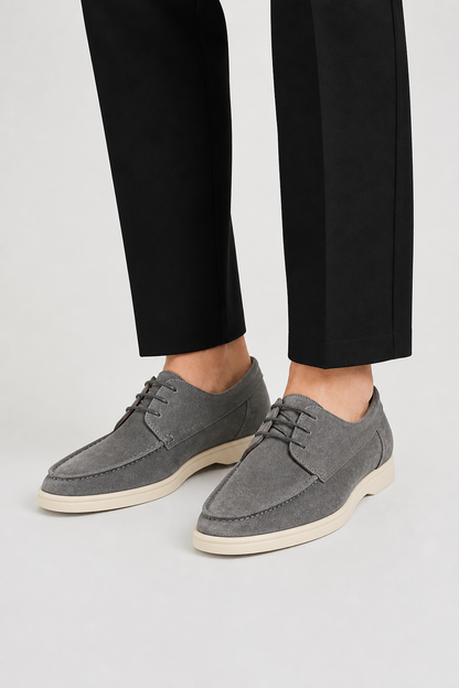 Men's lace-up loafers with moc toe stitching and contrasting flat soles