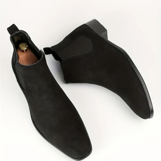 Men's Chelsea ankle boots with elastic side panels and low block heels