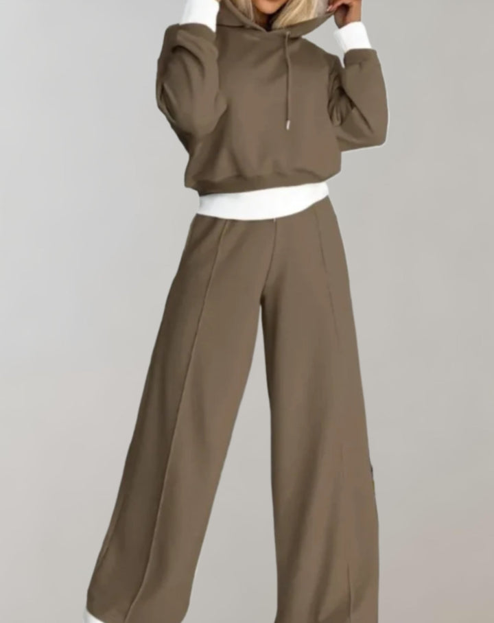 Women's two-piece hoodie set with wide-leg trousers