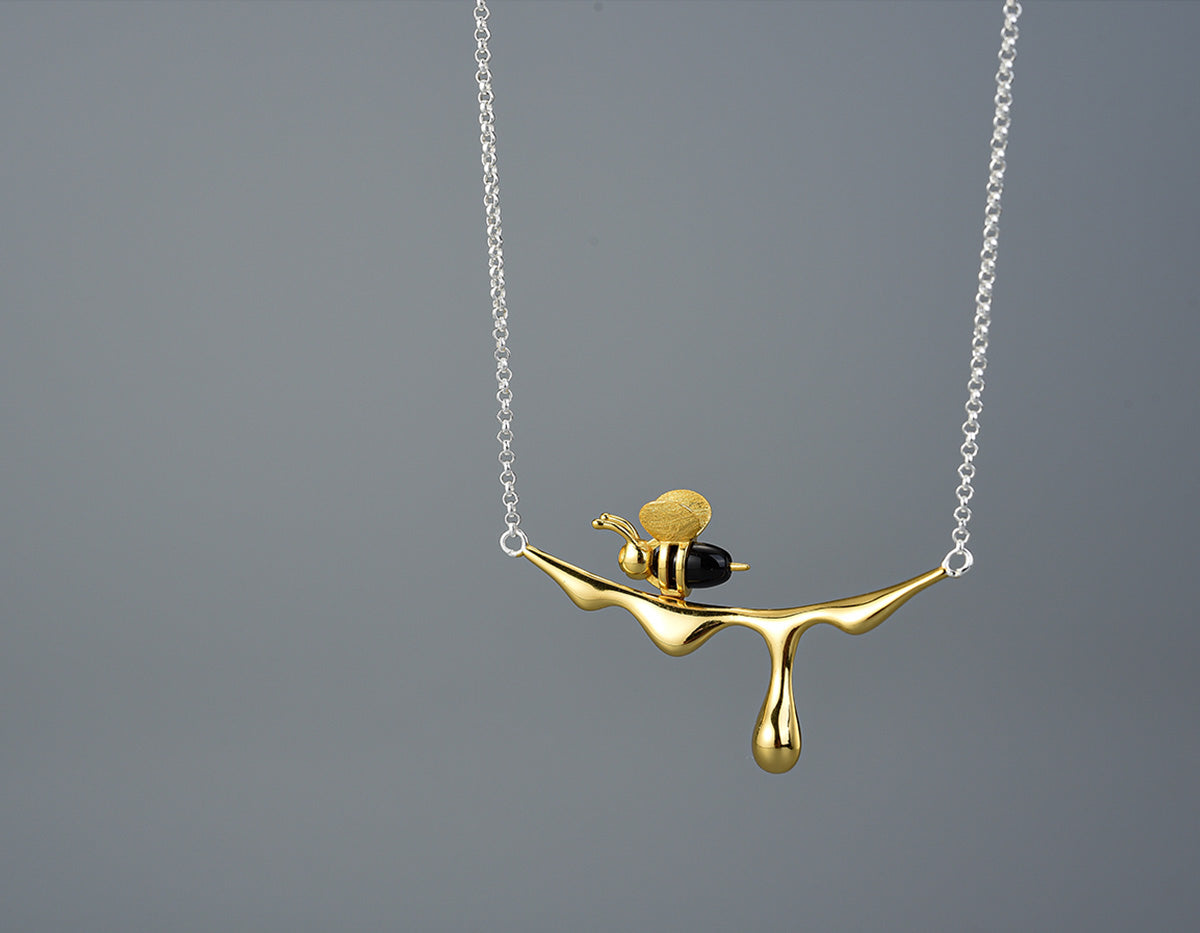 Dahlia Dripping Honey Necklace 2