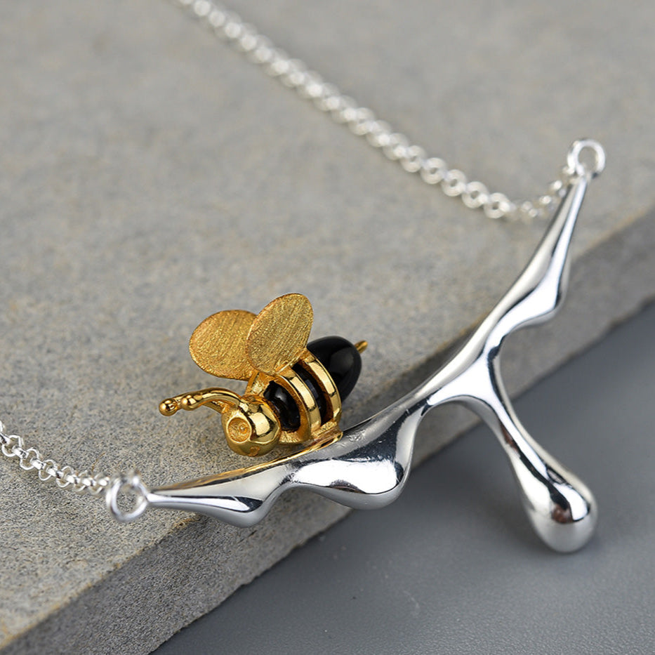 Dahlia Dripping Honey Necklace 8