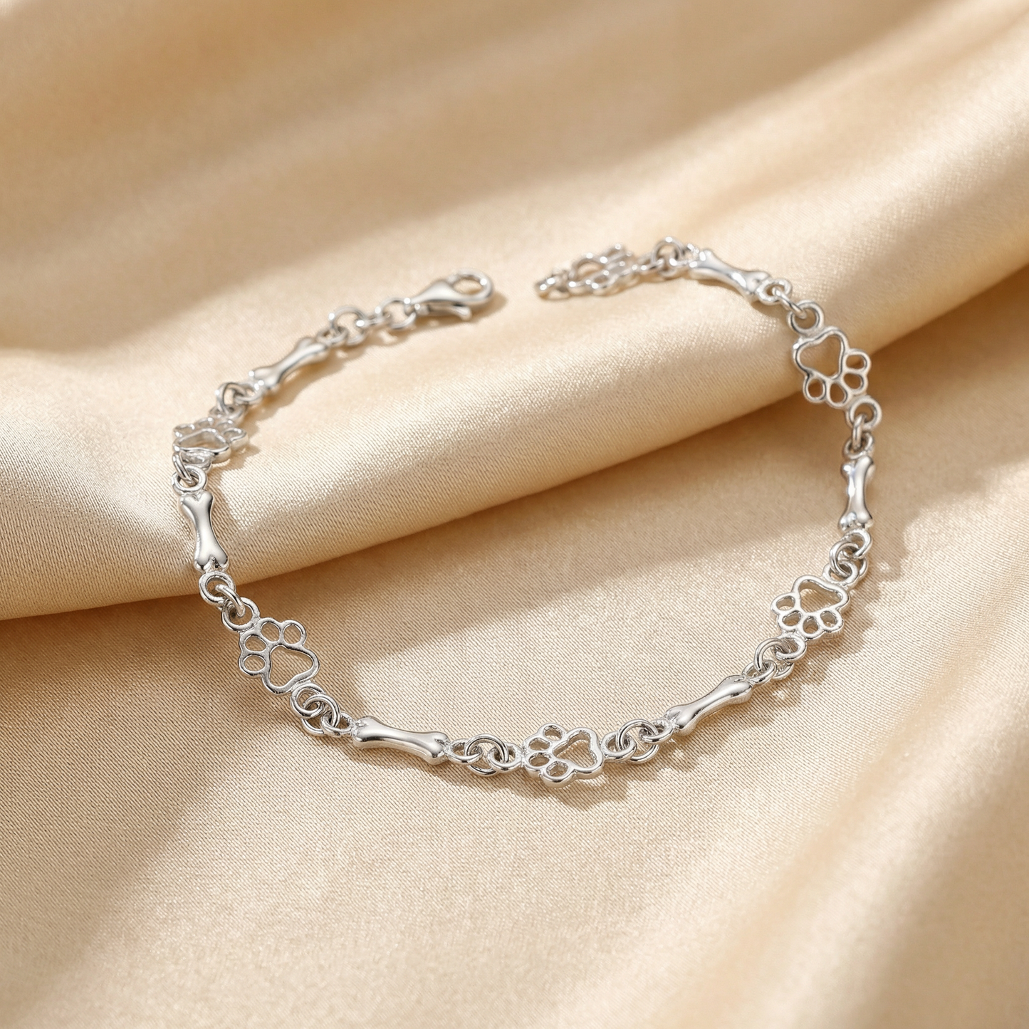 Dahlia Paw Print Charm Bracelet 0