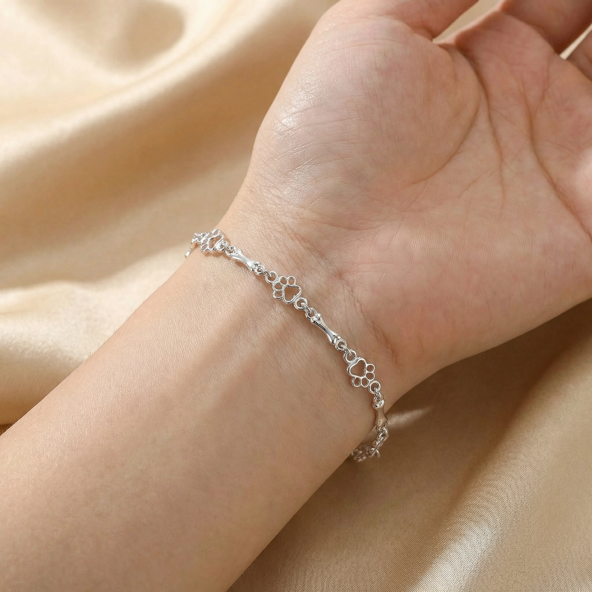 Dahlia Paw Print Charm Bracelet 1
