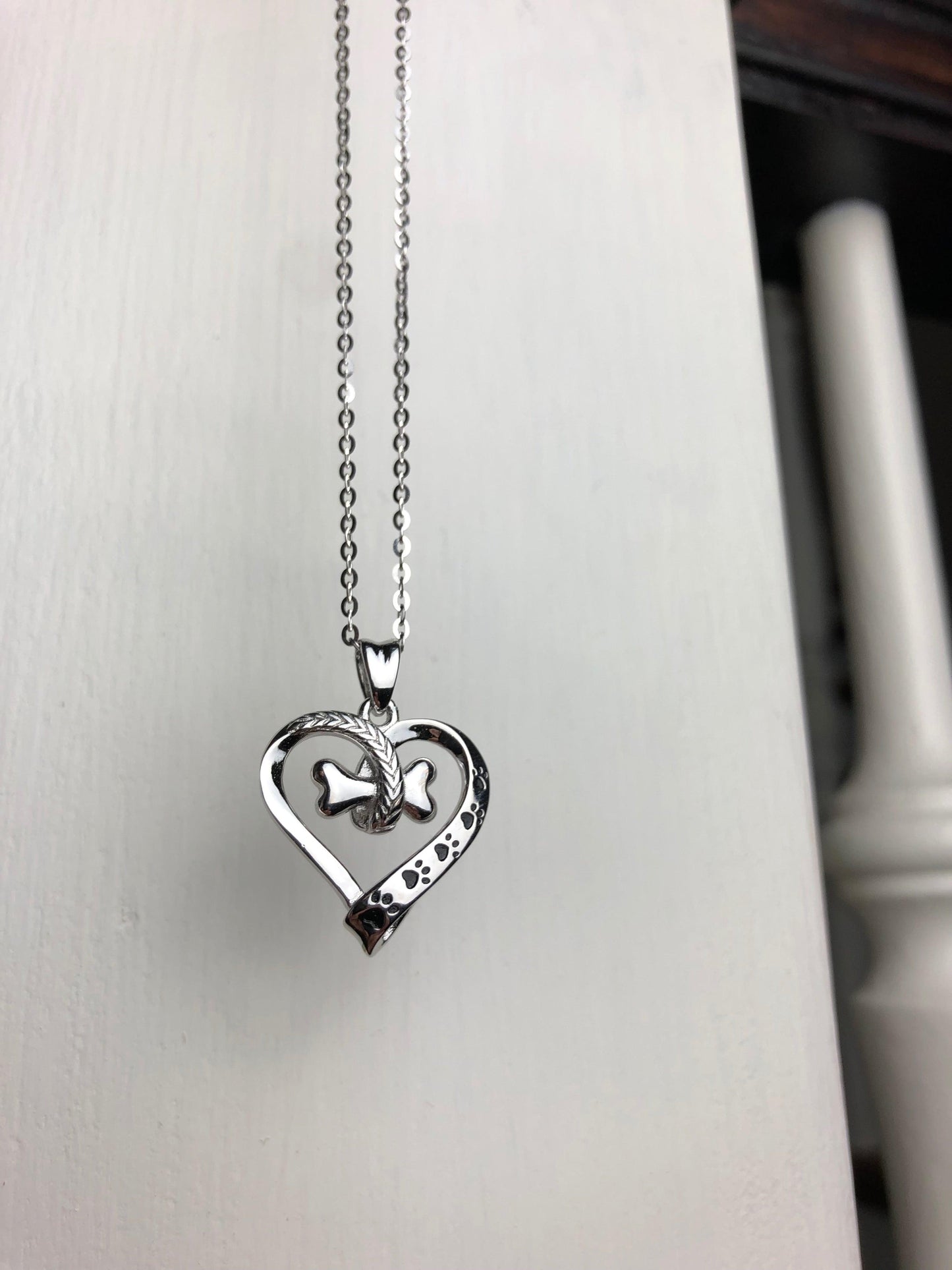 Dahlia Paw Print Heart Necklace 0