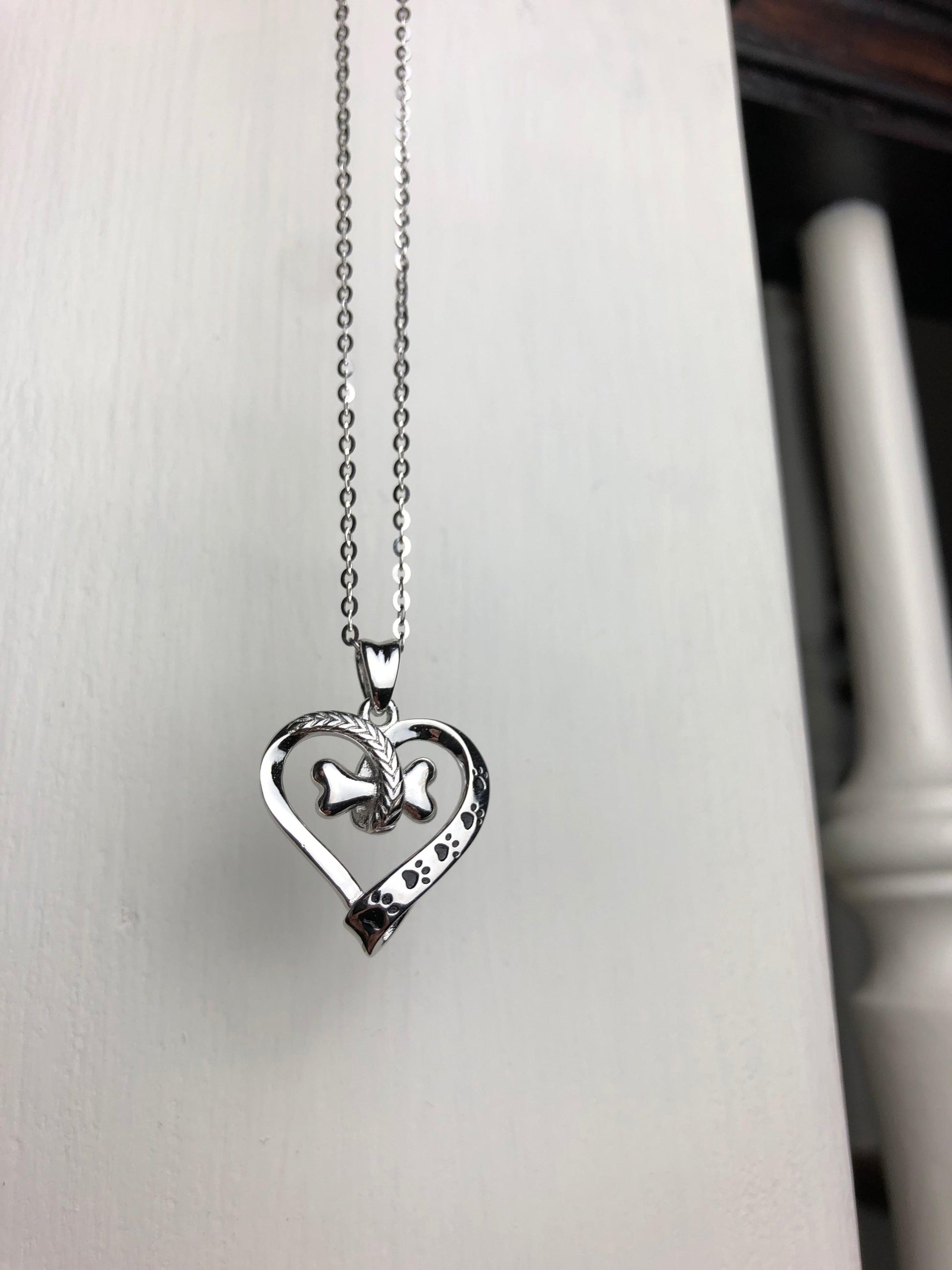 Dahlia Paw Print Heart Necklace 0