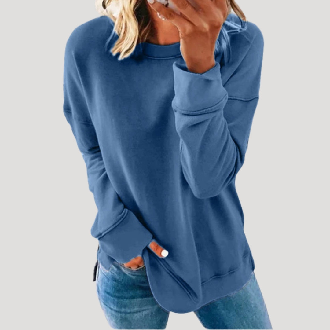 Women's oversized long sleeve crew neck sweater with a longer back hem
