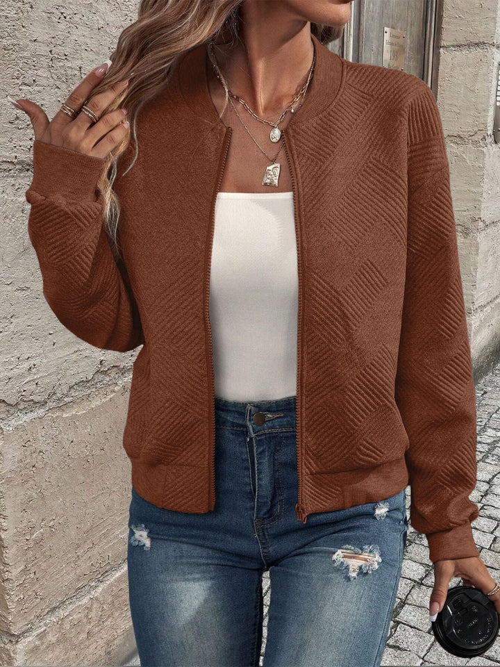 Women's textured bomber jacket with crew neck and zip front