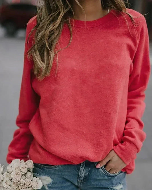 Women's solid crewneck sweatshirt with long sleeves and ribbed trims