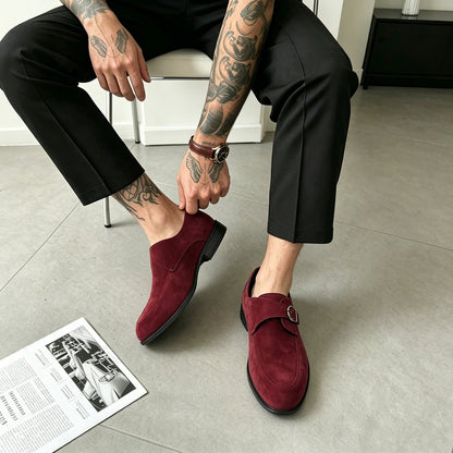 Men's monk strap loafers with buckle fastening and almond toes