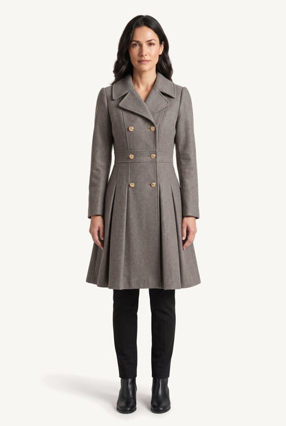 Women's double-breasted flared coat with notched lapels and long sleeves