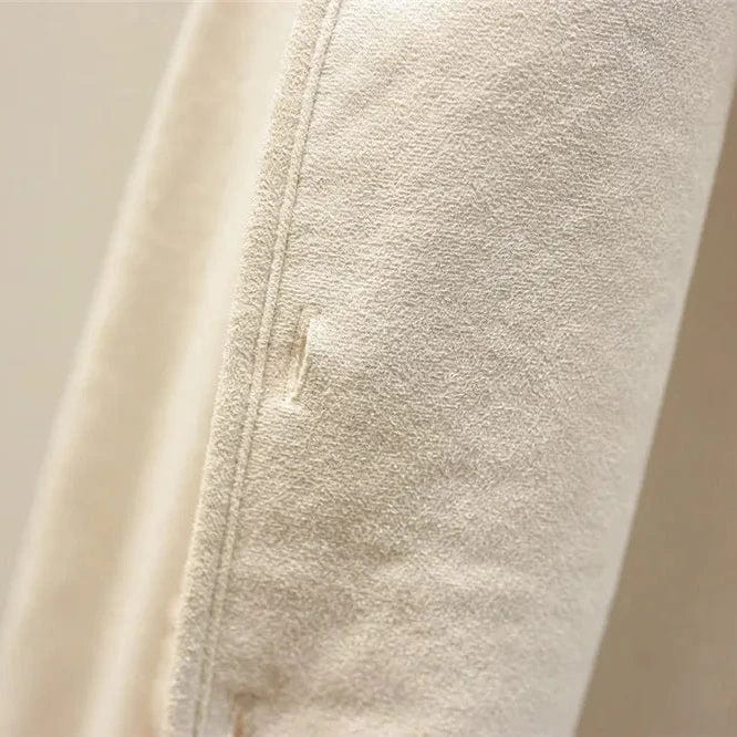 Women's textured sleeveless button vest with patch pockets