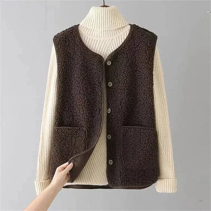 Women's textured sleeveless button vest with patch pockets