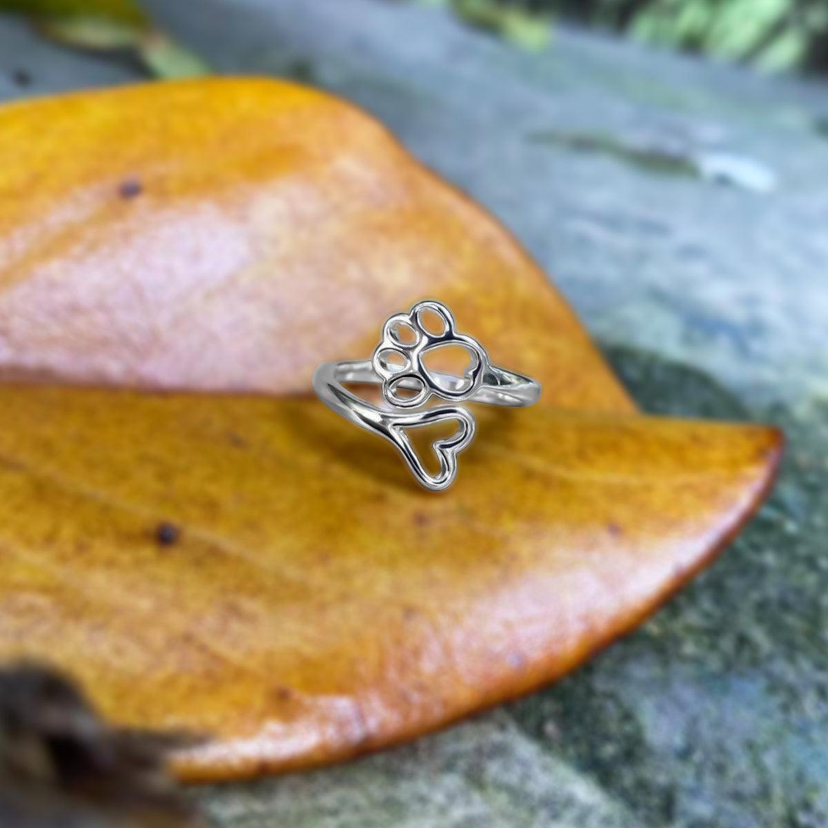 Fiona Adjustable Paw Heart Ring 0