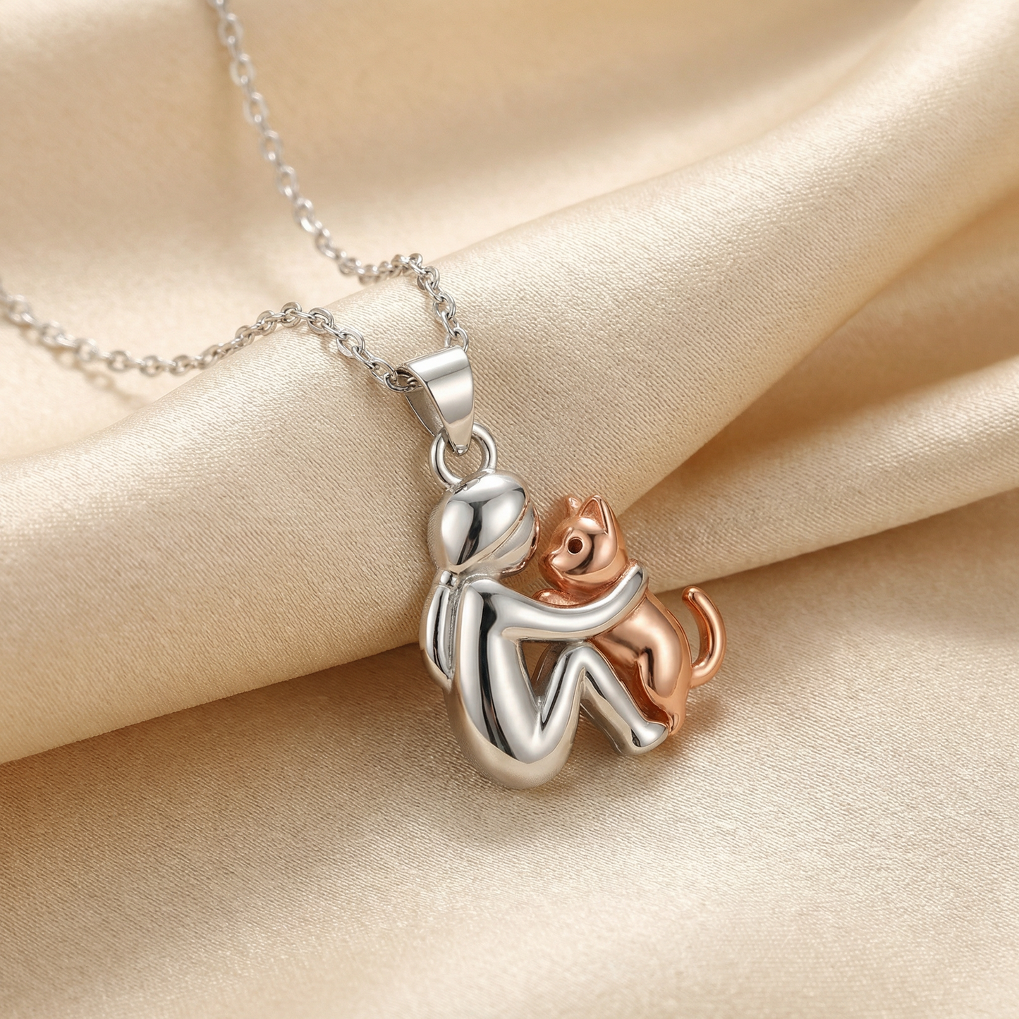 Fiona Cat Hug Necklace Set 1