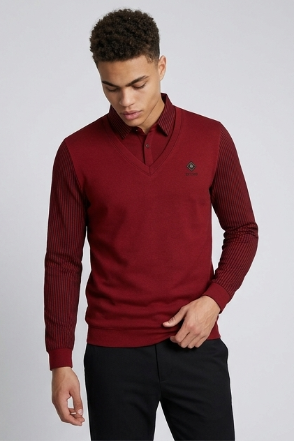 Men's V-neck knit jumper with contrasting striped long sleeves