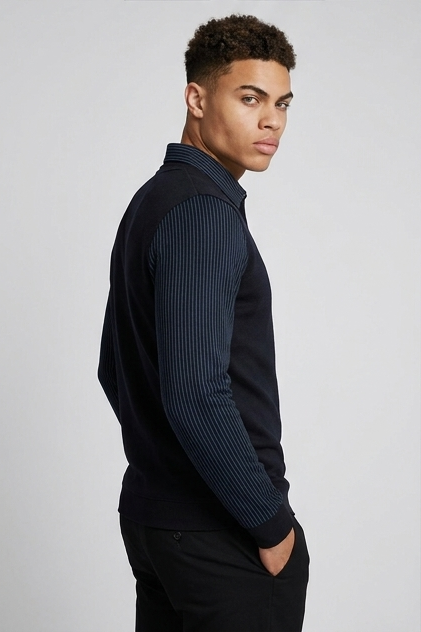 Men's V-neck knit jumper with contrasting striped long sleeves