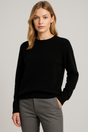 Women's plain crewneck sweater with long sleeves and ribbed trims