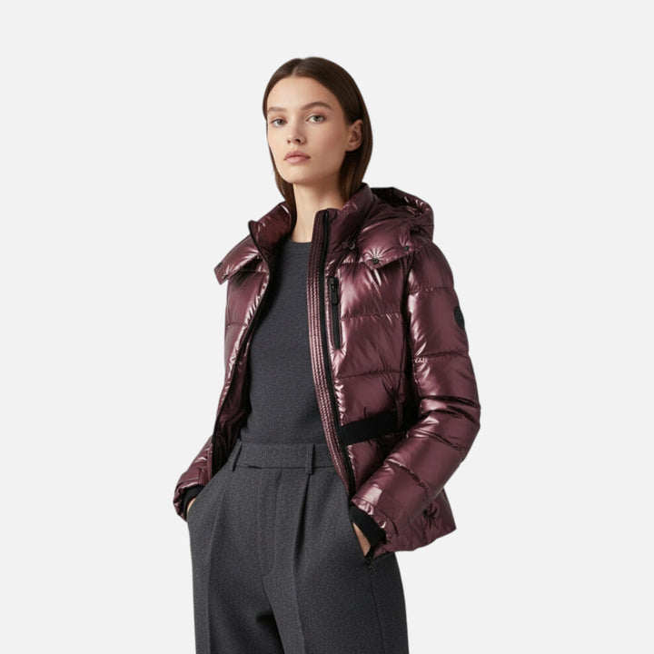 Women's cropped quilted hooded ski jacket with belt and zipper