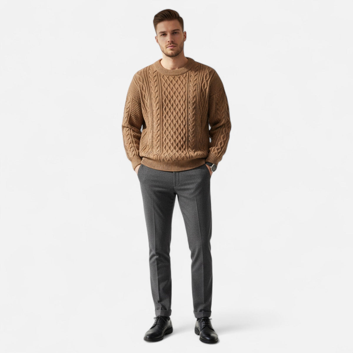 Men's cable knit crew neck sweater with long sleeves and ribbed trims