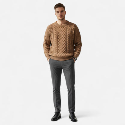 Men's cable knit crew neck sweater with long sleeves and ribbed trims