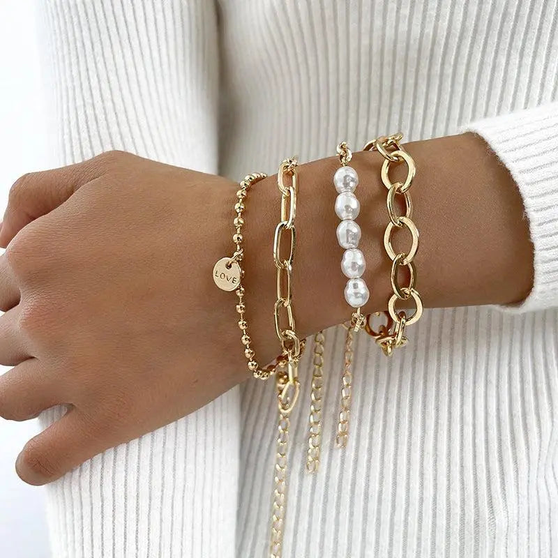 Giselle Elegant Bracelet 0