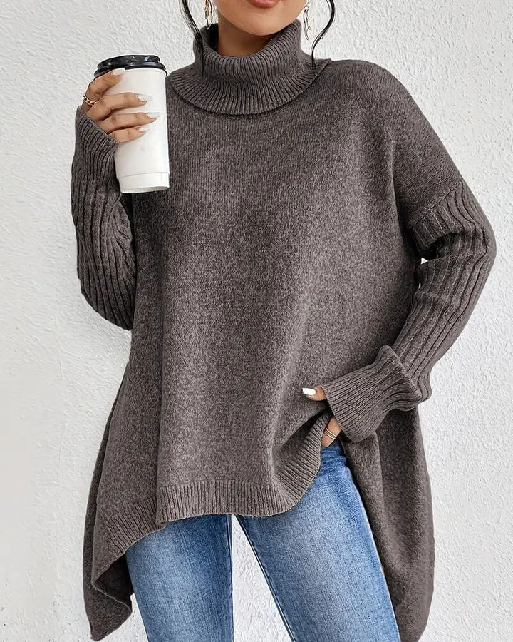 Women's asymmetric turtleneck sweater with long sleeves and high-low hem
