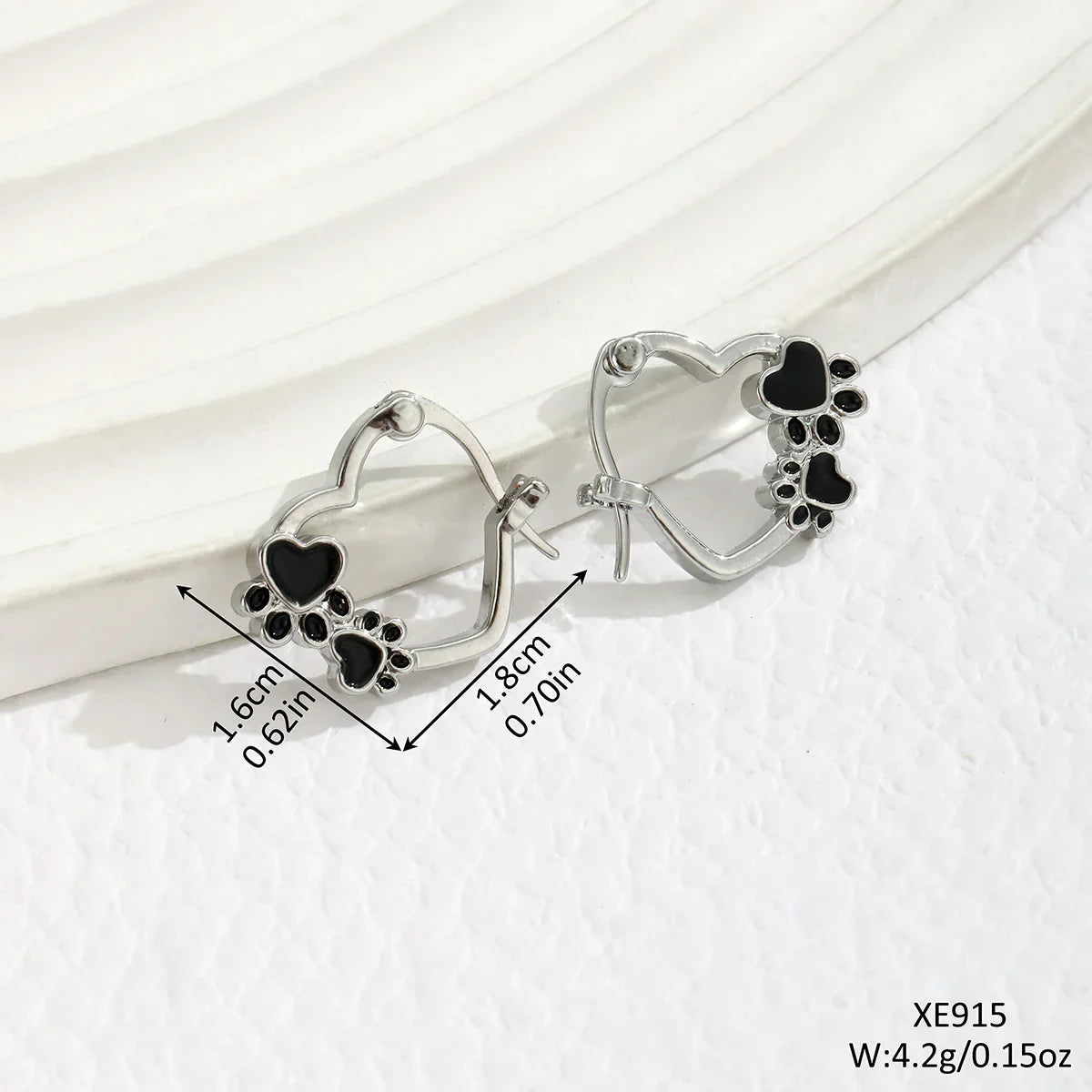 Harlow Heart Paw Huggie Earrings for Women 2