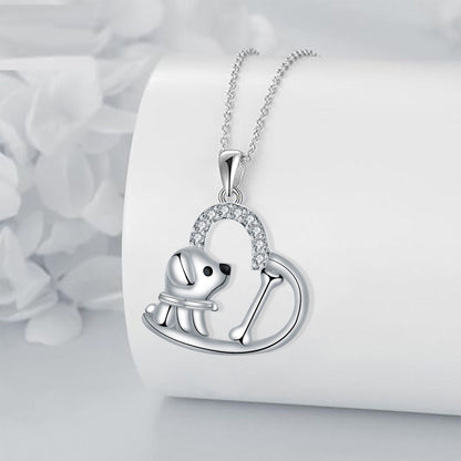 Harlow Heart Pendant Necklace 1