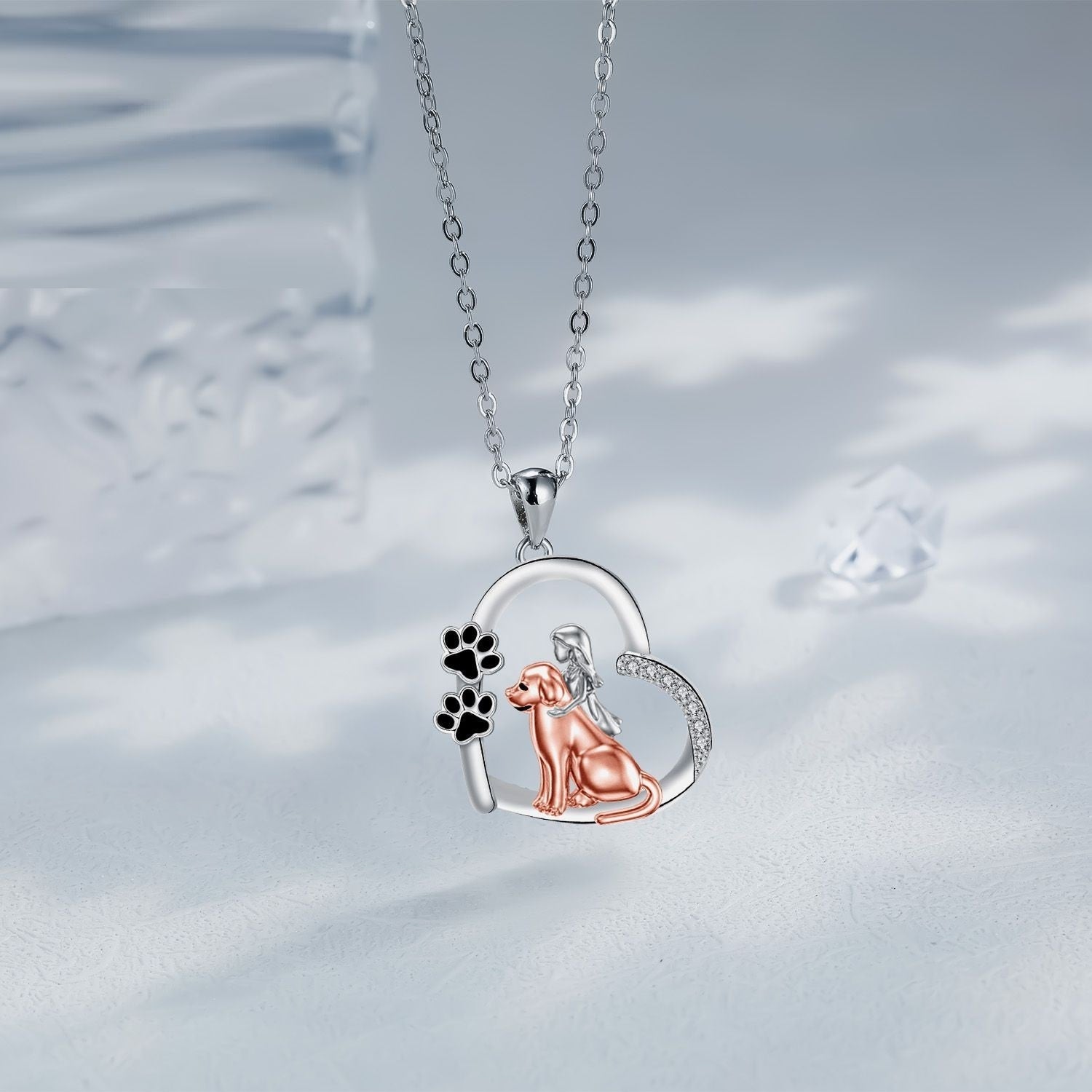 Harlow Heart Pendant Necklace 3