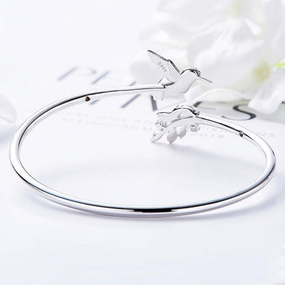Harlow Hummingbird Ring 1
