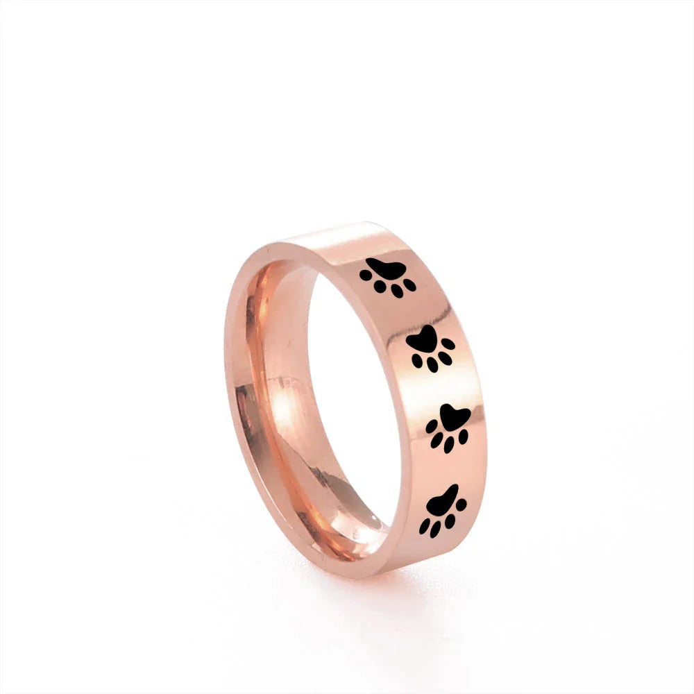 Harlow Paw Print Ring 10