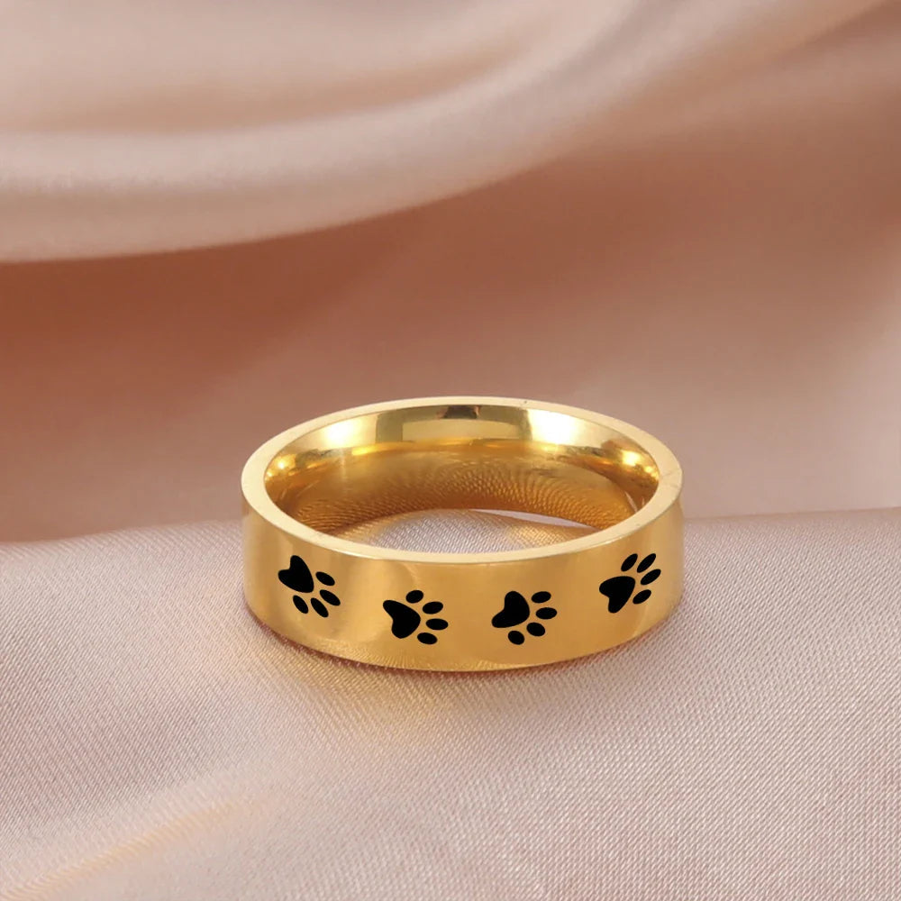 Harlow Paw Print Ring 7