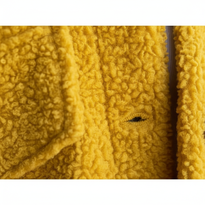 Women's textured sherpa jacket with shirt collar, button front and flap pockets