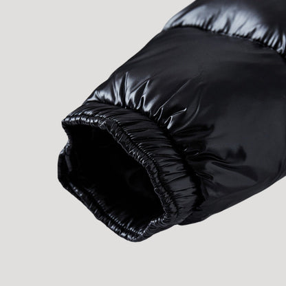 Men's quilted hooded puffer jacket with zip front and pockets