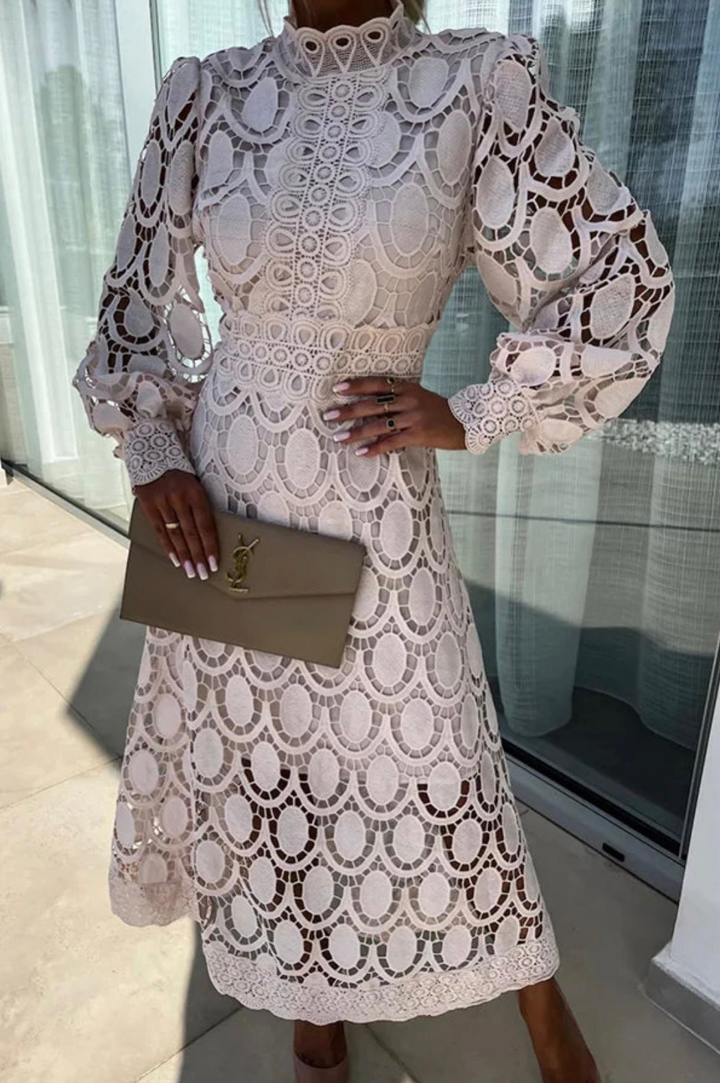 Seraphina - Elegant Lace Midi Dress