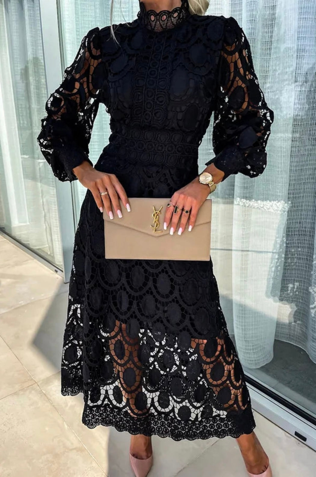 Seraphina - Elegant Lace Midi Dress