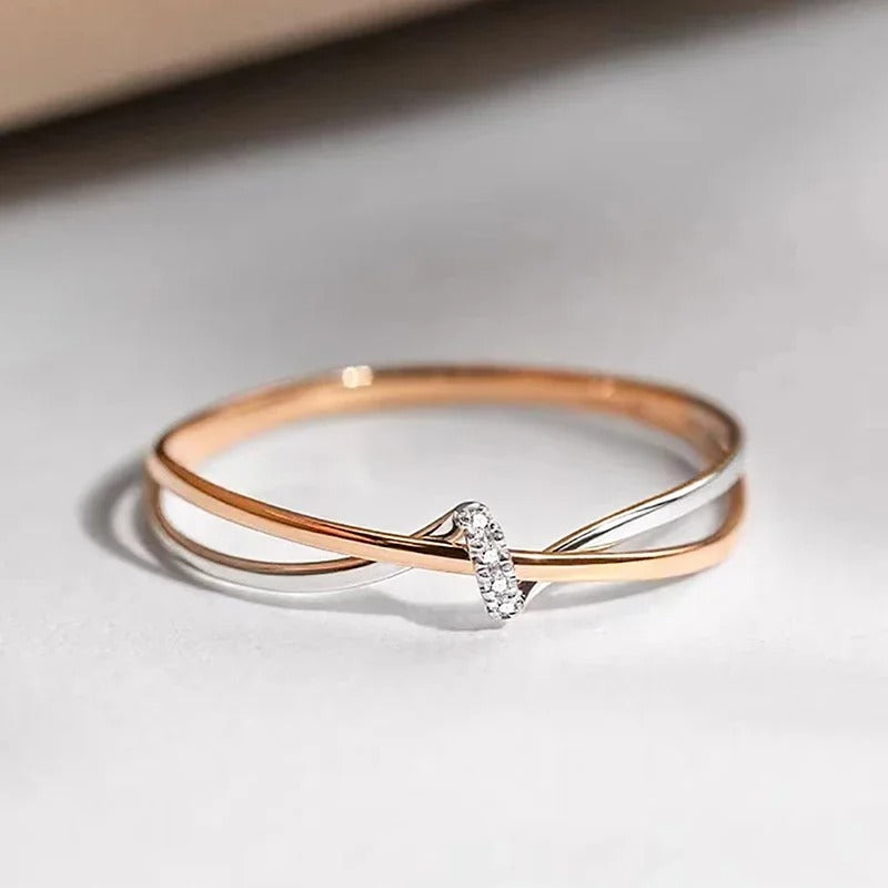 Iliana Intertwined Fashion Ring 0