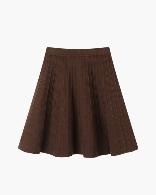 Women's pleated mini skirt with high waistband and flared hem