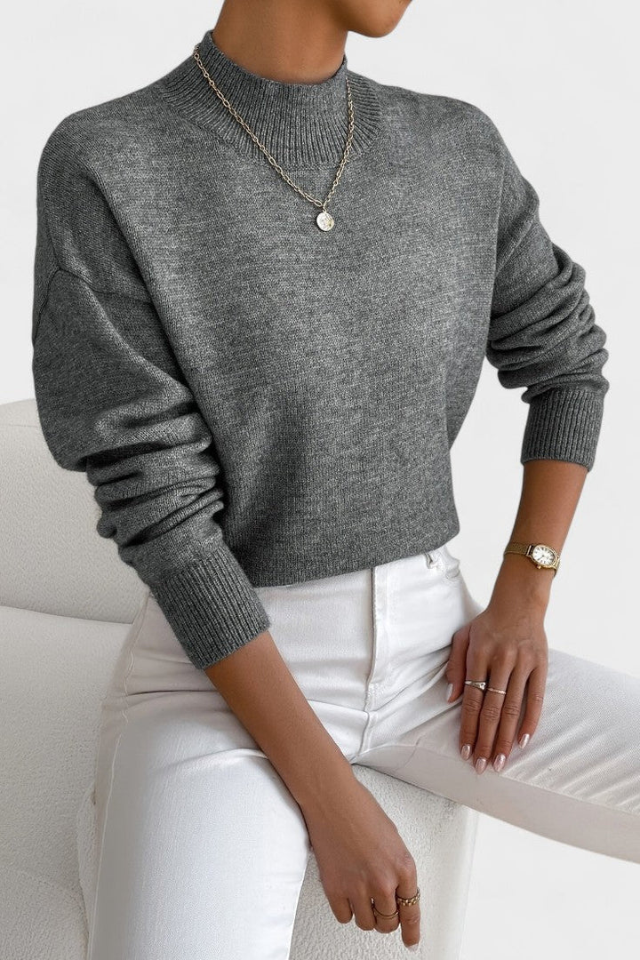 Women's long sleeve turtleneck sweater with ribbed trims