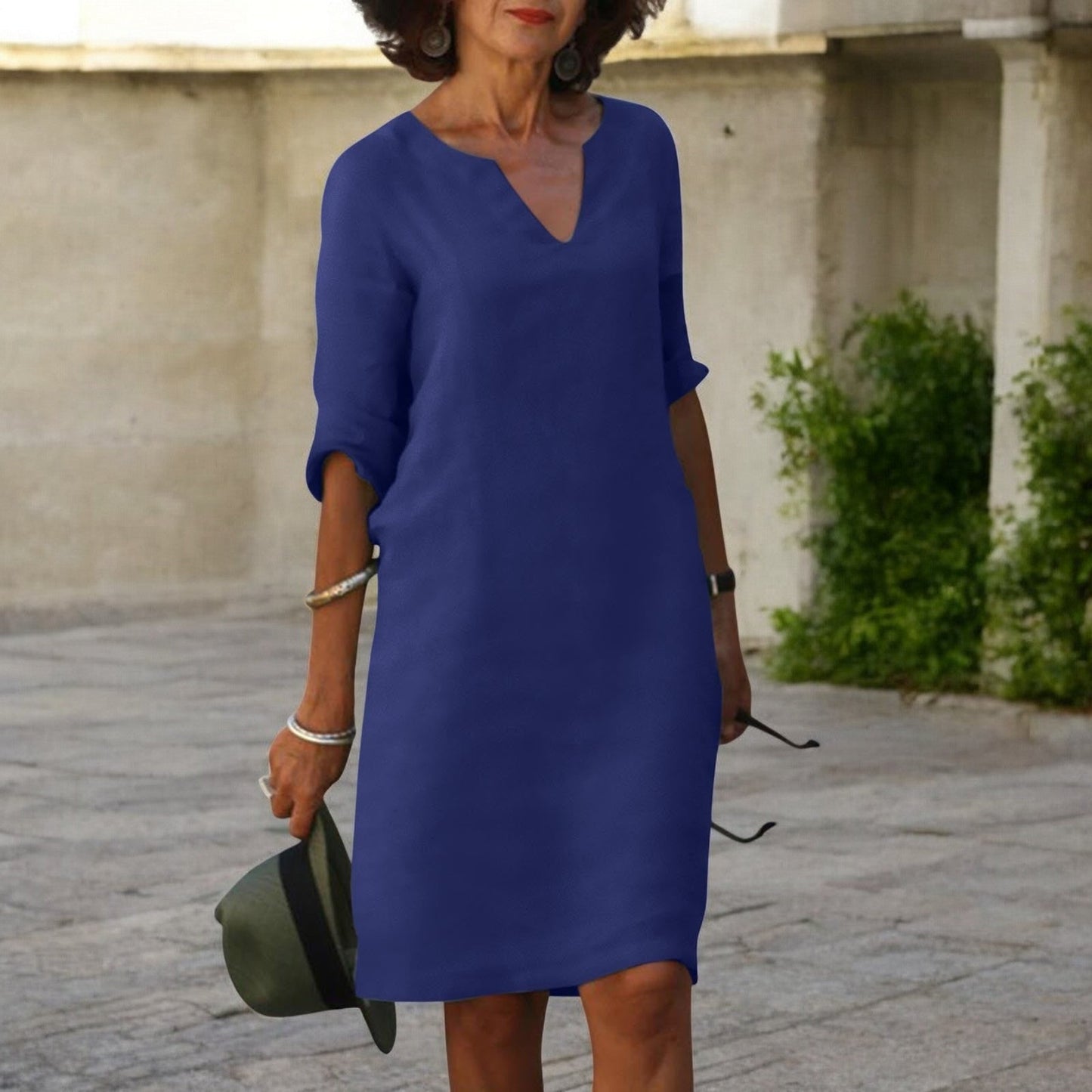 Jasmine Flattering Midi Dress 1